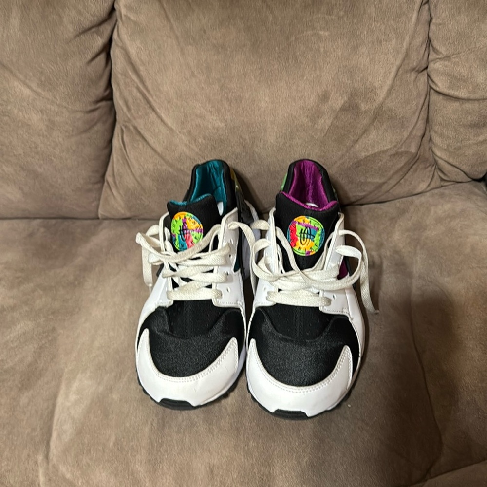 Peace and Love Nike huaraches